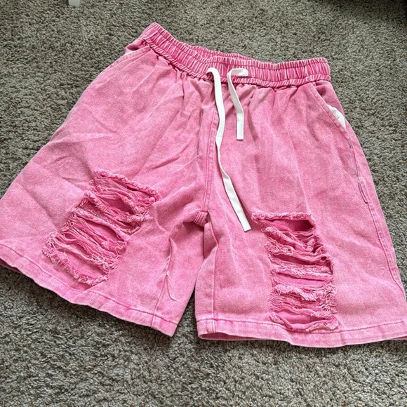 Kate Hewko Pink distressed denim sweat shorts L NWT XS NWOT Shorts